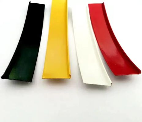 노란색 하얀 글자 트림 모자 표지판 채널 글자 트림 모자