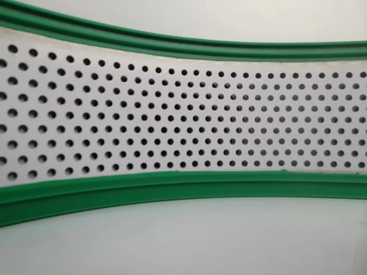 구멍이 있는 녹색 색 알루미늄 트림 캡 손 굽은 알루미늄 합금 코일 50M 롤